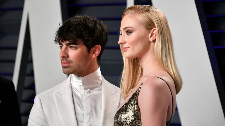 Joe Jonas and Turner made their first official public appearance as a couple in November 2016 while attending MTV Europe Music Awards.